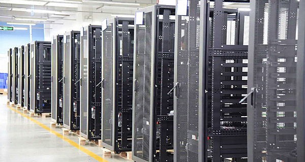 Kstar All-In-One Data Centers Scalable. Sustainable. Secure